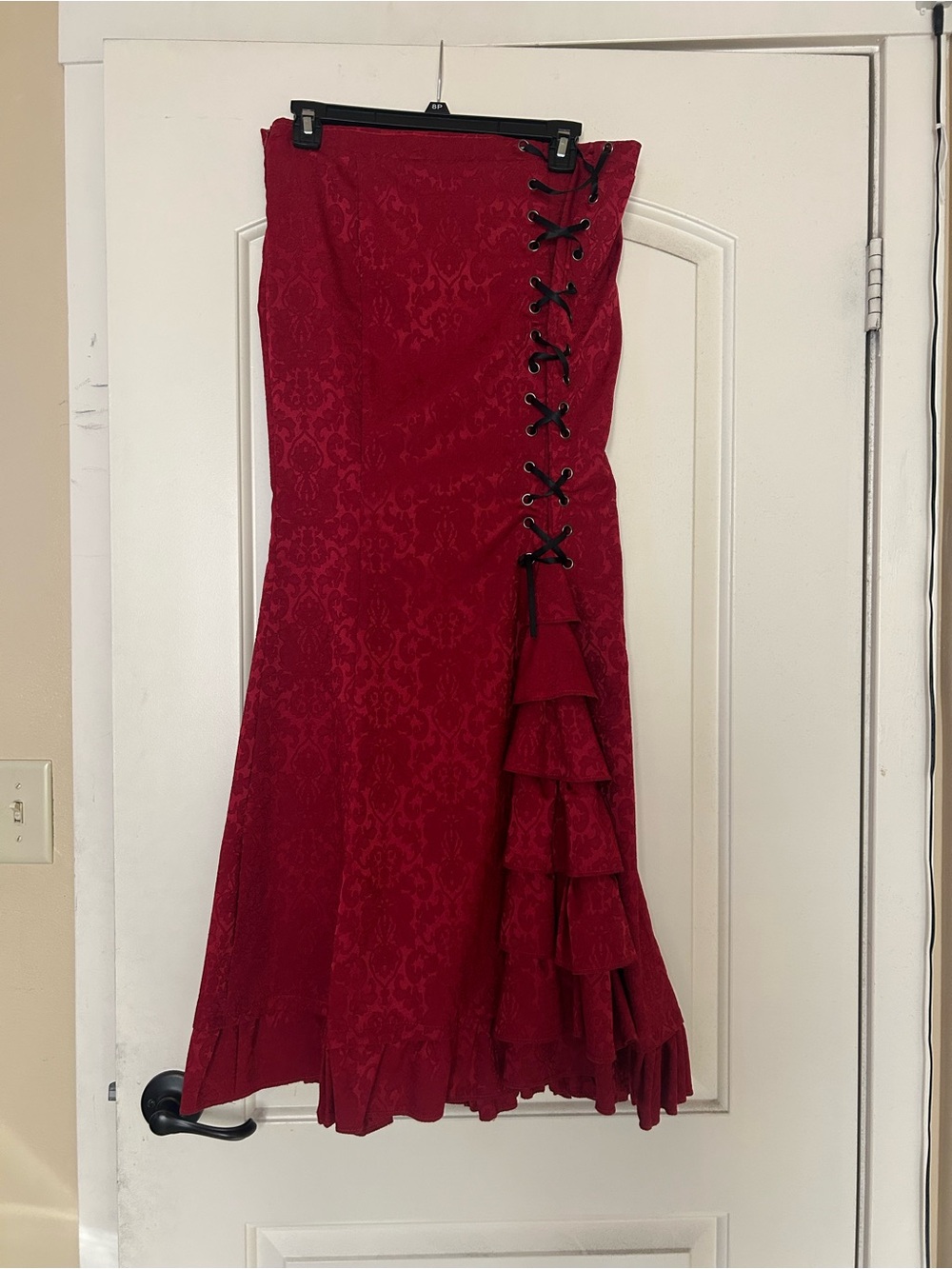 Red Lace-Up Ruffled Midi Skirt